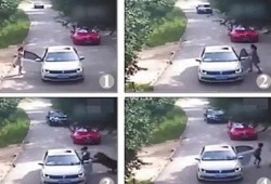 网友爆料2人下车视频,神秘2人神秘下车，真相成谜引热议