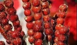 娱乐吃瓜酱糖葫芦视频,娱乐酱香四溢！